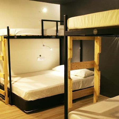 Albergue Revopackers Kuala Lumpur Exterior foto